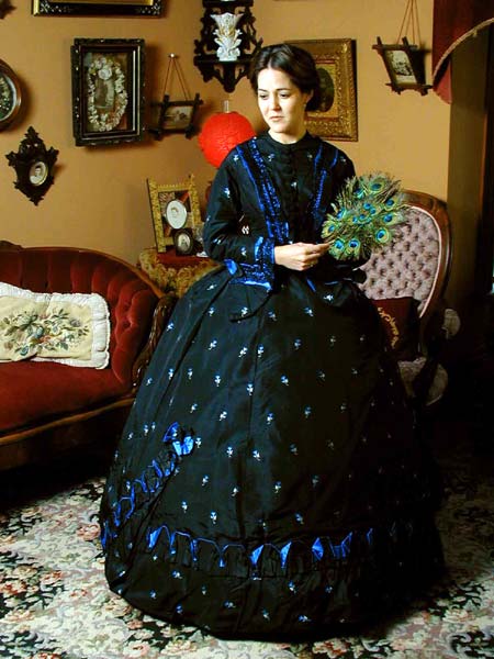 19.jpg (49745 bytes)