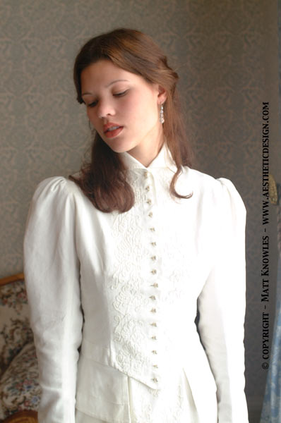 33.jpg (34006 bytes)