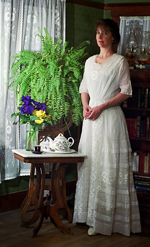 47.jpg (48000 bytes)