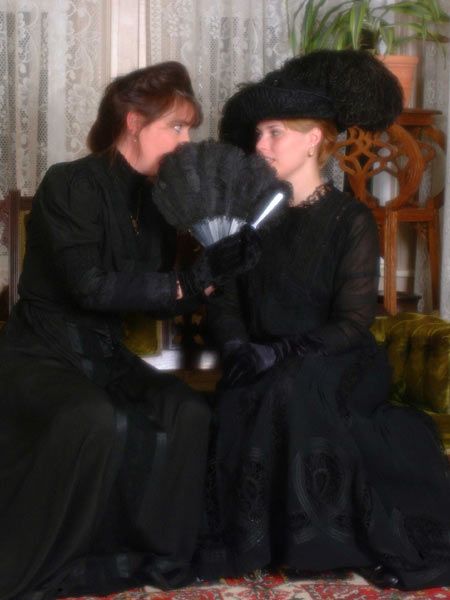 64.jpg (37186 bytes)