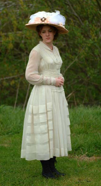 79.jpg (23883 bytes)